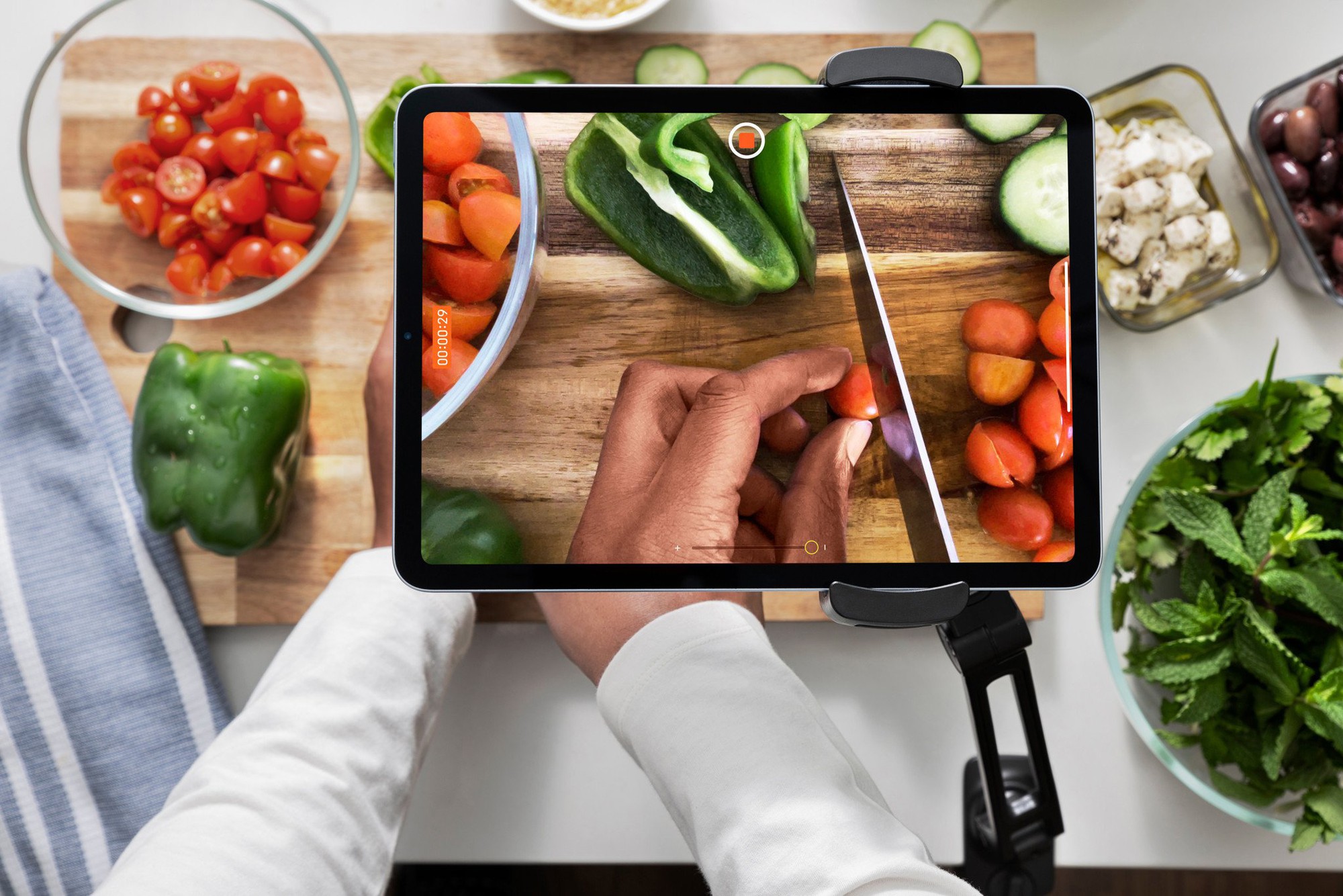 Đây là Twelve South HoverBar Duo: Một lần xuống tiền để có combo giá đỡ iPad để bàn lẫn kẹp treo kệ, có đáng tiền?- Ảnh 19.