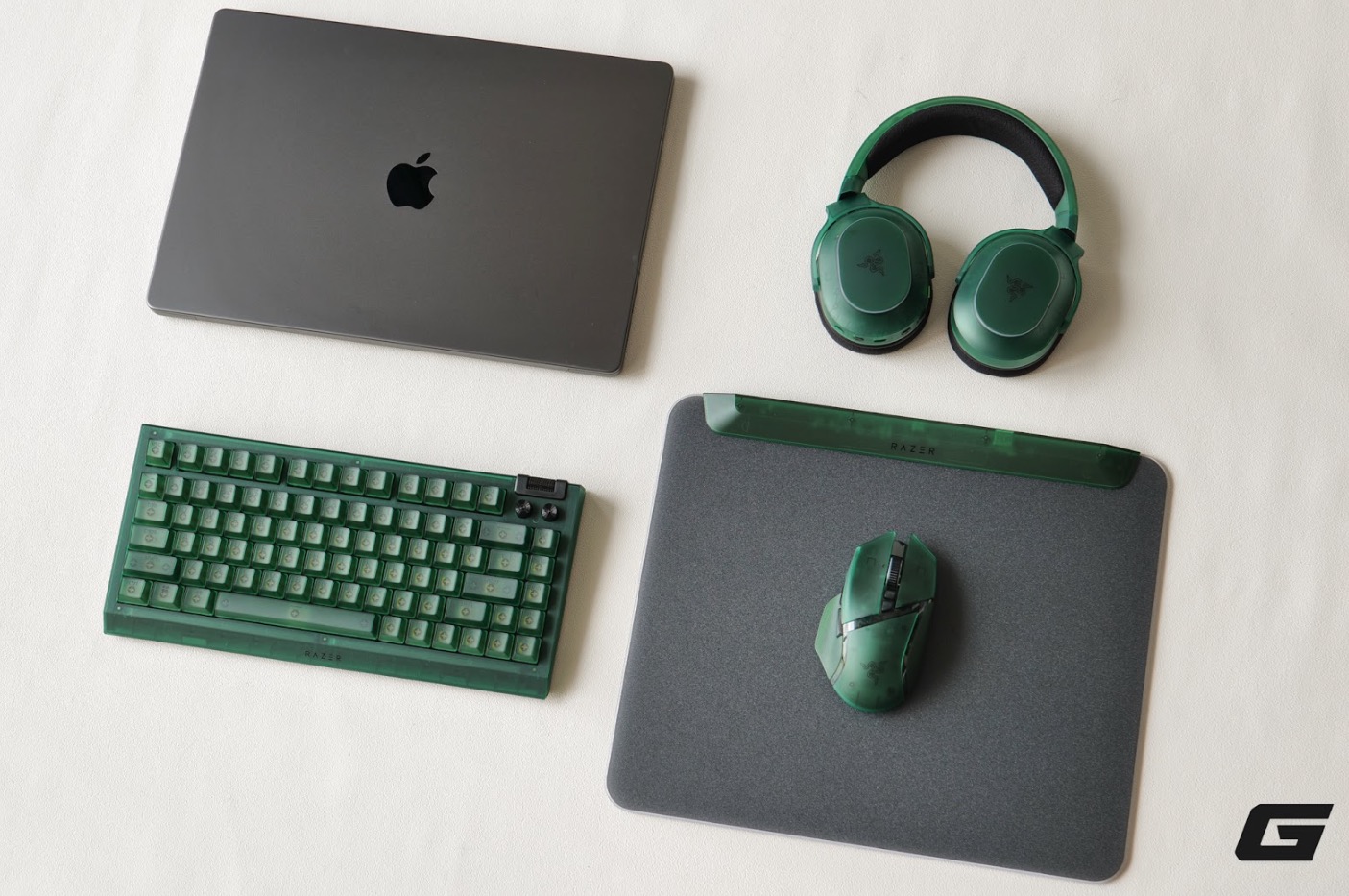 Bộ sưu tập Phantom Green - Ảnh 2.