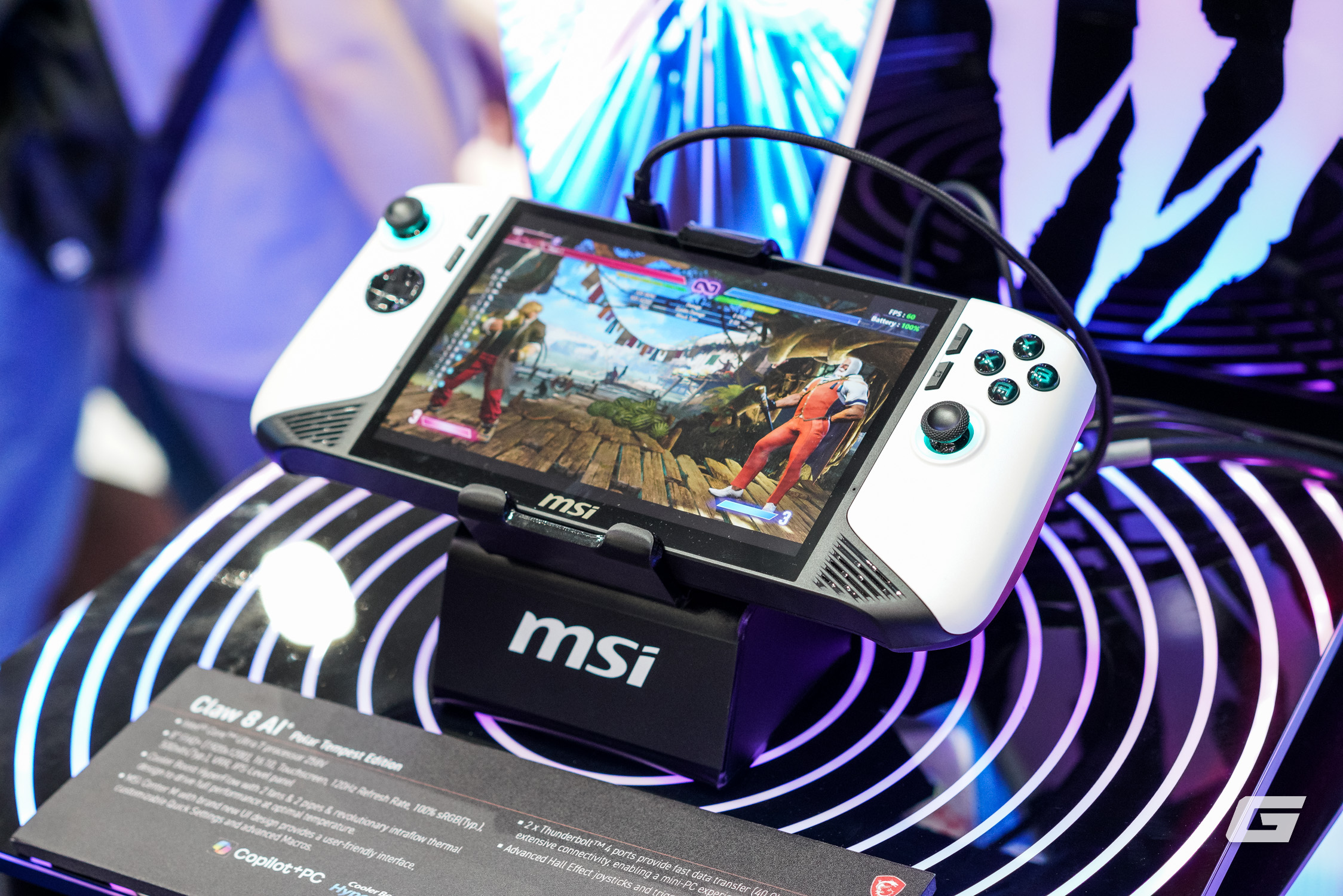 Tay cầm gaming Claw 8 AI+ Polar Tempest
