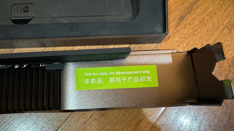 Chiếc RTX 3080 Ti hiếm hoi này có giá hơn 50 triệu đồng- Ảnh 3.