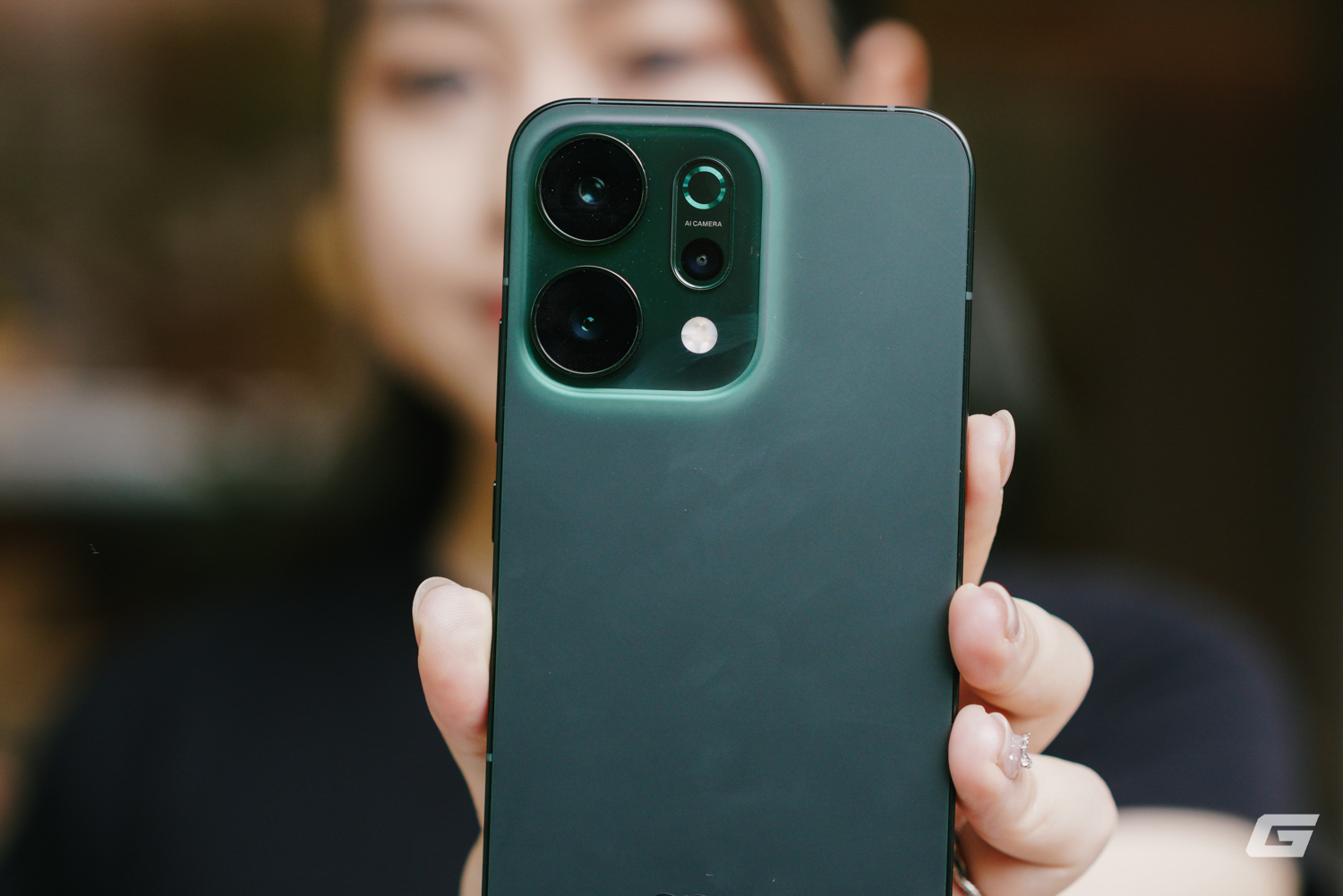 Với chiếc smartphone này tôi chụp đẹp như máy cơ, thì ra là được AI hỗ trợ- Ảnh 1.