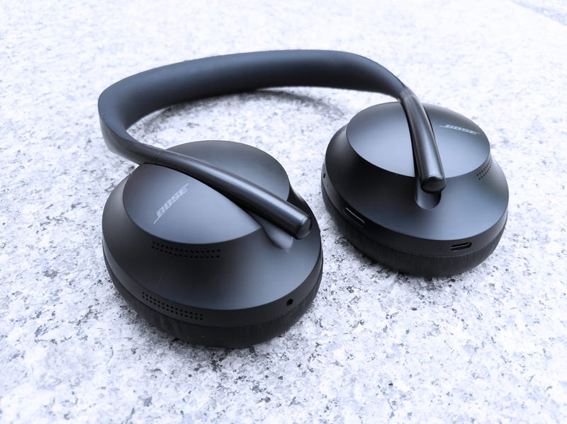 Sony WH-1000XM5 ‘lên bàn cân’ với Bose QuietComfort 700: Cuộc đối đầu tai nghe chống ồn cao cấp, ai xứng đáng hơn?- Ảnh 6.