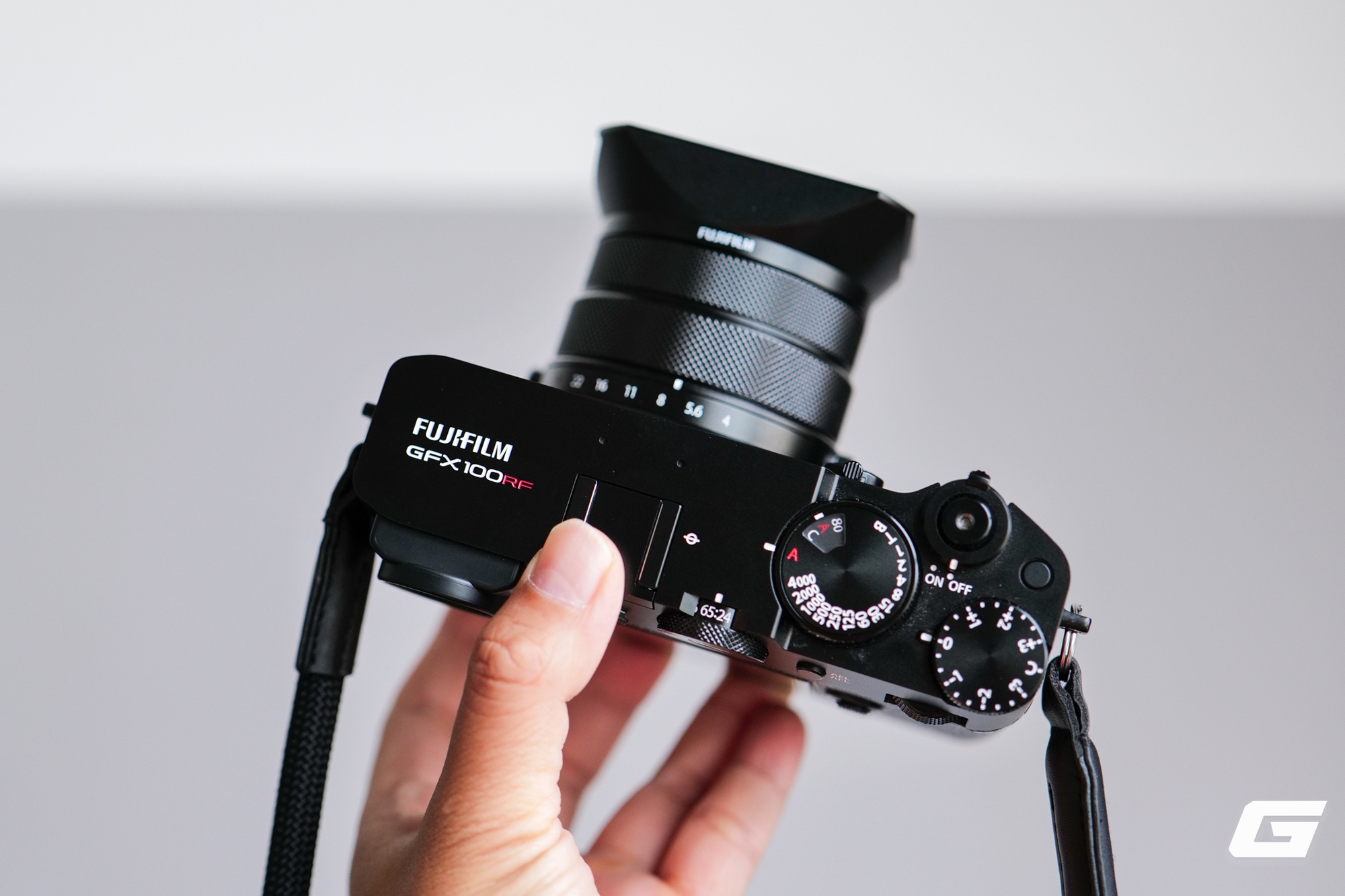 Đánh giá GFX100RF: Chiếc máy ảnh khiến tôi có cảm tình lại với Fujifilm- Ảnh 5.