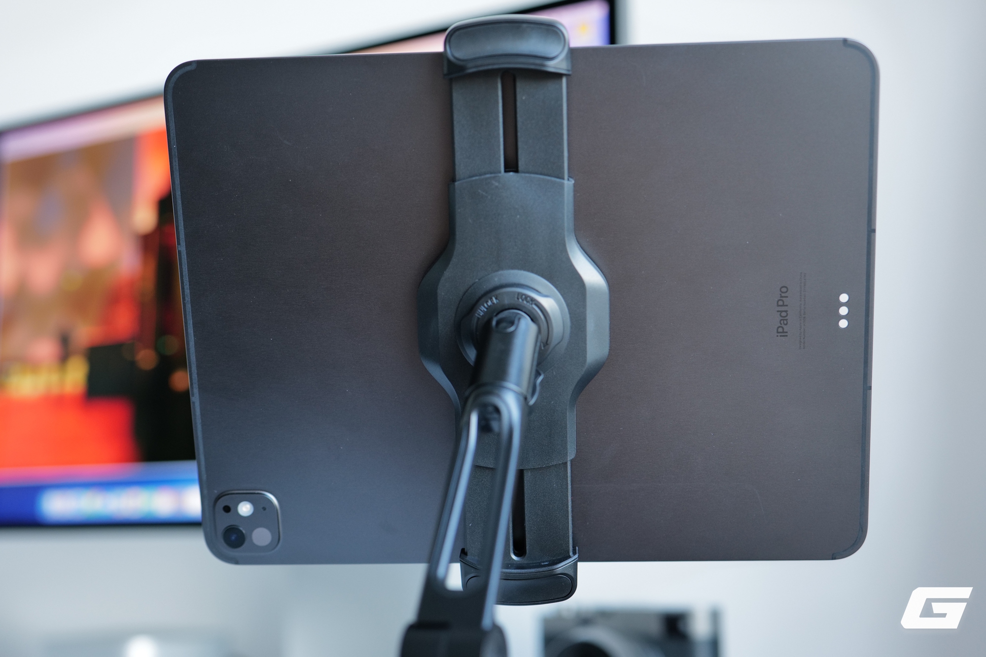 Đây là Twelve South HoverBar Duo: Một lần xuống tiền để có combo giá đỡ iPad để bàn lẫn kẹp treo kệ, có đáng tiền?- Ảnh 4.