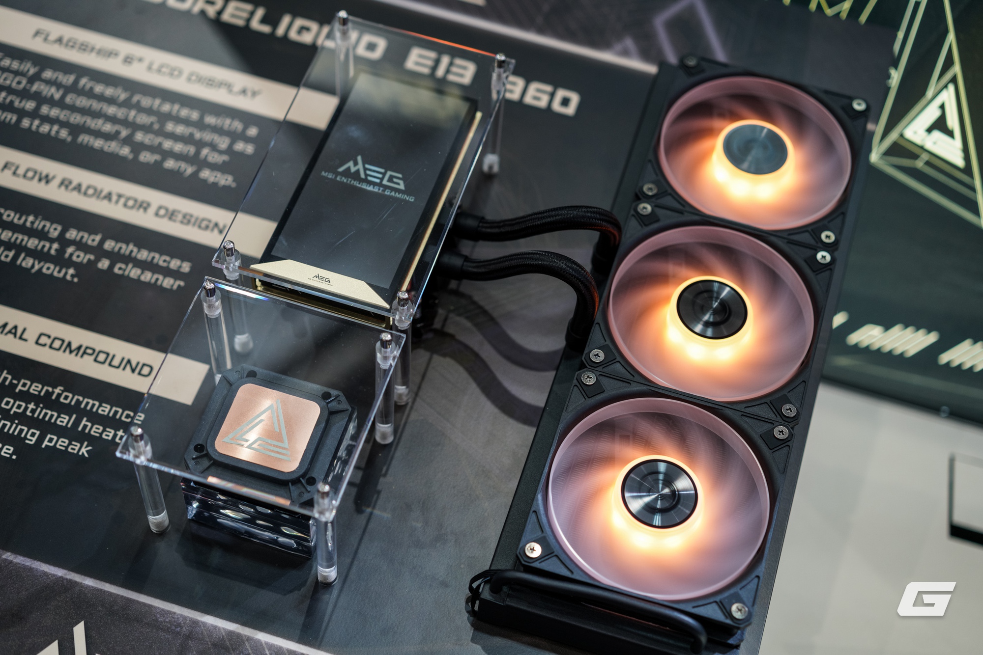 Dạo qua gian hàng MSI tại Computex 2025: GPU mạ Titan, tản nhiệt CPU mà có màn hình... to như smartphone- Ảnh 19.