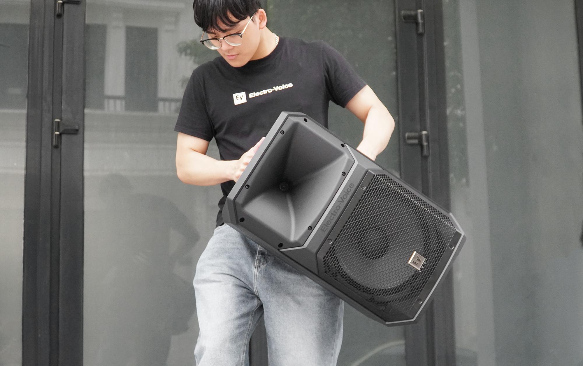 Khám Phá Dòng Loa Di Động Tiên Phong Từ Di Sản Âm Thanh Mỹ - Ảnh 3.