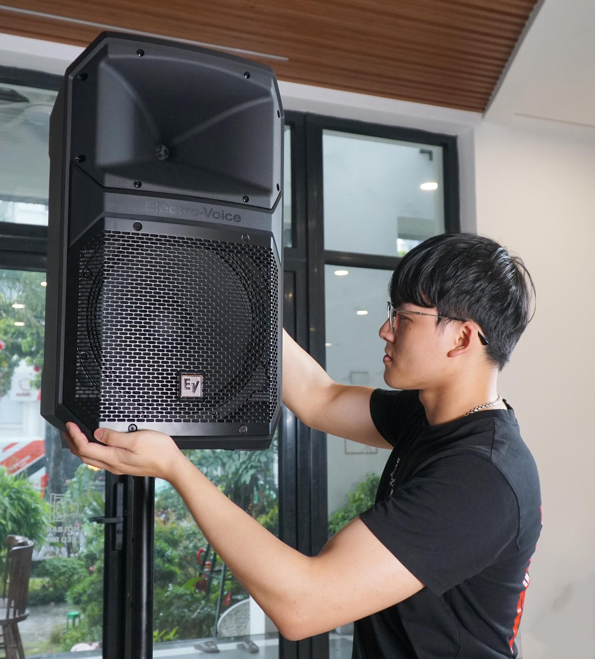 Khám Phá Dòng Loa Di Động Tiên Phong Từ Di Sản Âm Thanh Mỹ - Ảnh 6.